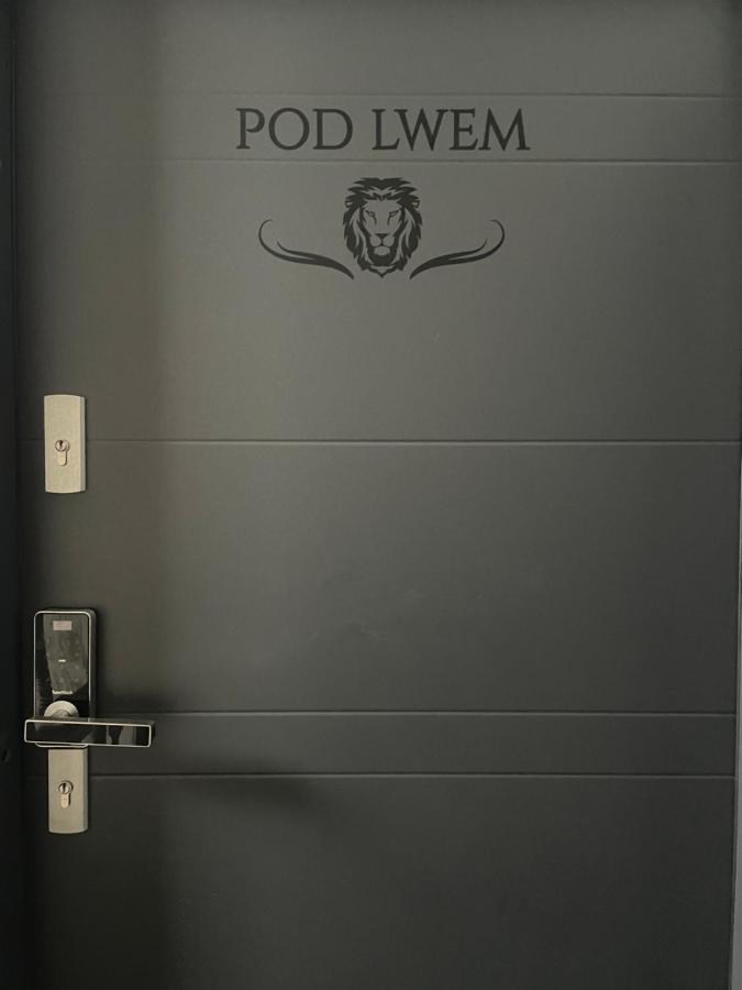 Ferienwohnung Pod Lwem Kościerzyna Exterior foto